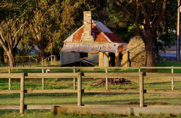 Ruined homestead, Wirrina Cove Holiday Park.